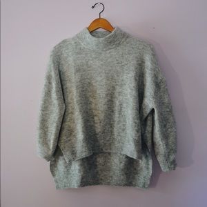 Grey H&M sweater